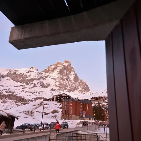 Cervinia Near Funicular With Private Garage * ברויל-קרוויניה