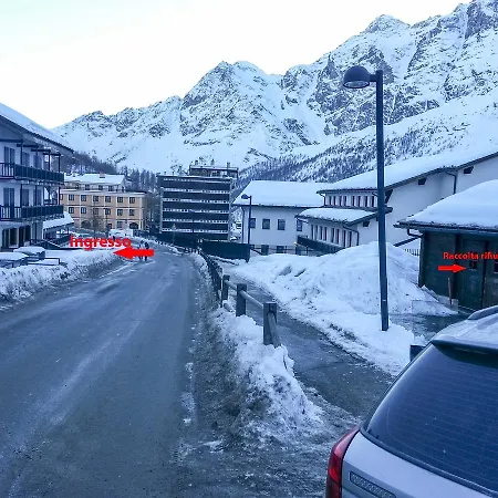 Cervinia Near Funicular With Private Garage شقة *